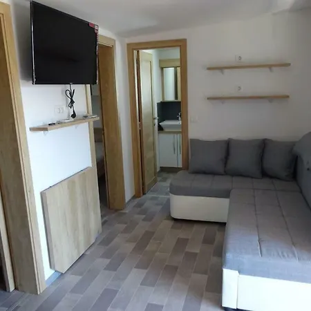 Camping Houses Gin&tonic Drage
